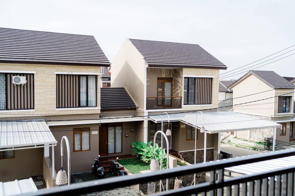 Rumah 3 Kamar Lembang, Adem, Bebas Macet Villa Bandung Buitenkant foto